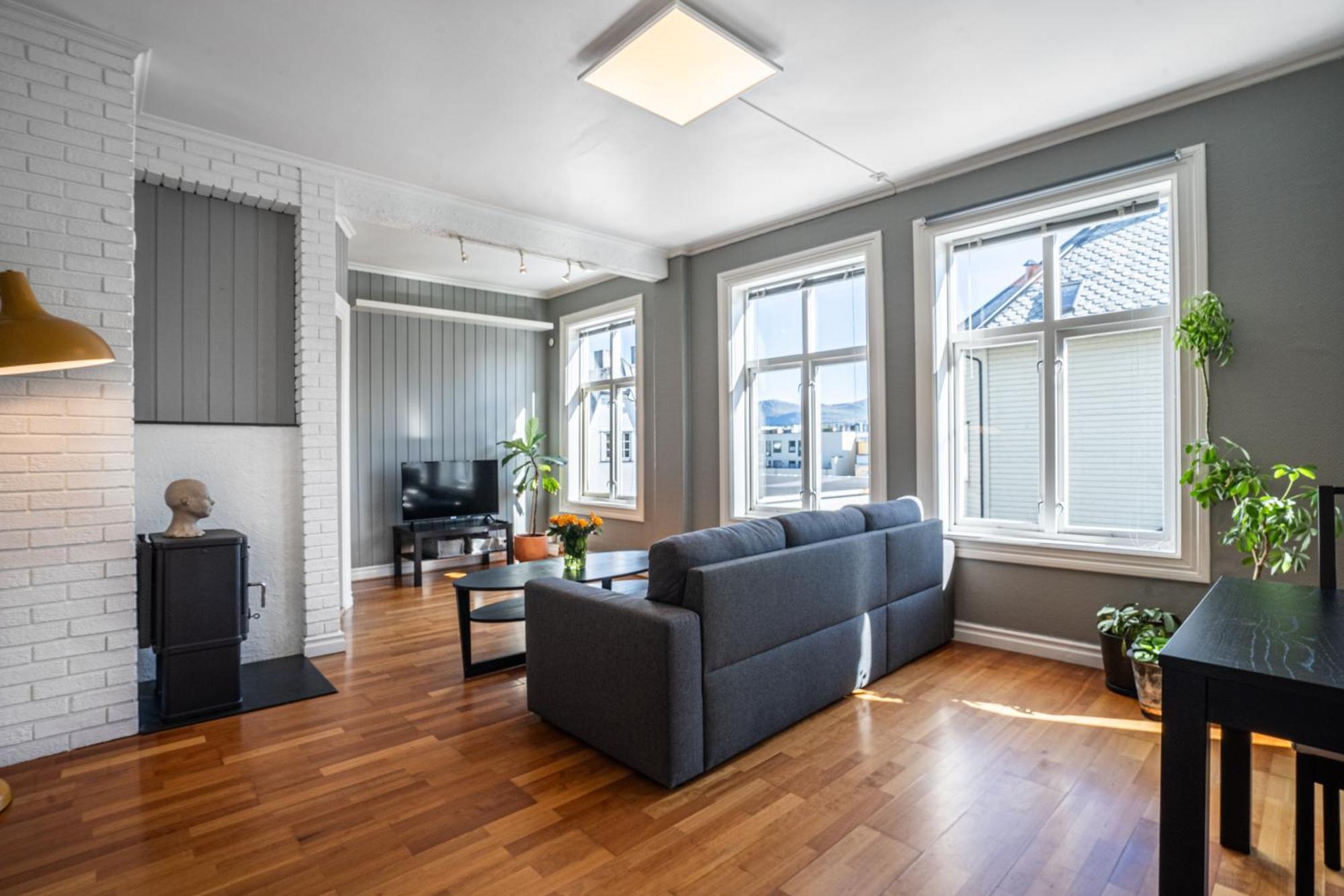 Sunny Apartment In Alesund City Buitenkant foto