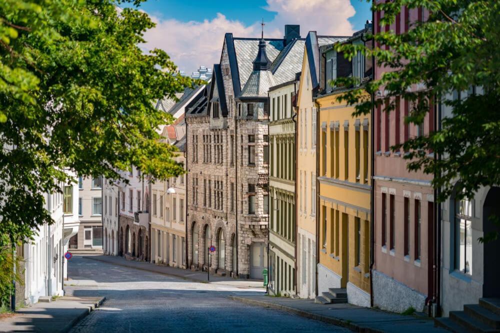 Sunny Apartment In Alesund City Buitenkant foto